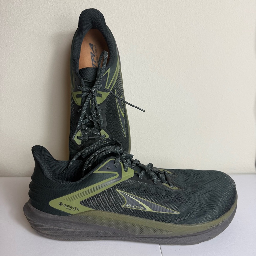 Altra Men’s Size 14 Torin 8 GTX Roomy Toe Box Road Shoe